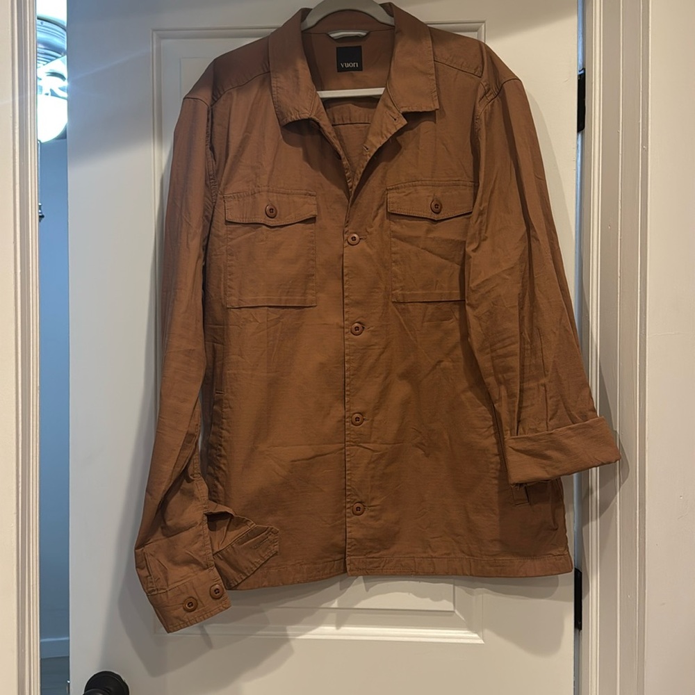 Vuori Rust Shirt. Great condition. Canvas/Thick material